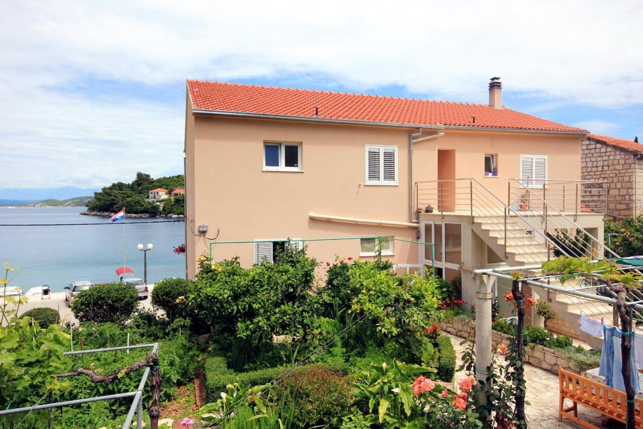Apartments By The Sea Racisce, Korcula - 4344 Buitenkant foto