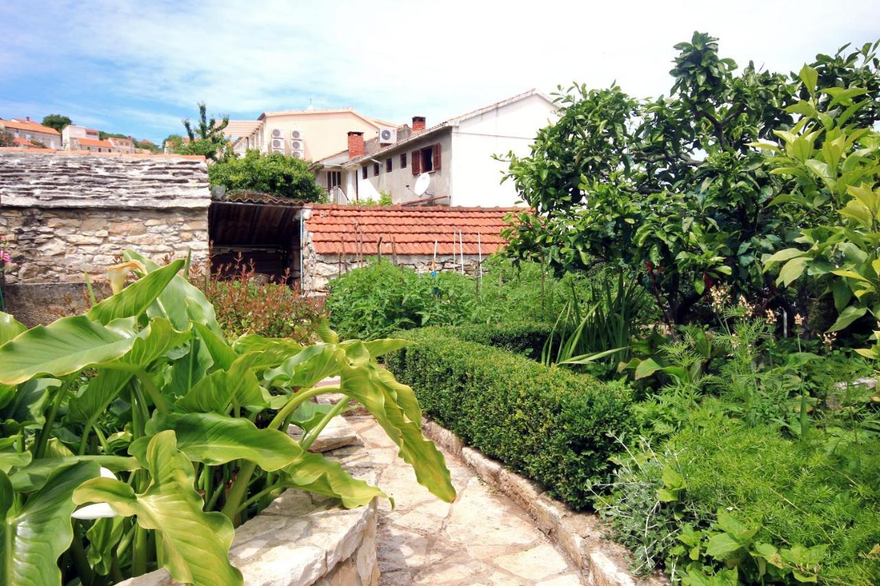 Apartments By The Sea Racisce, Korcula - 4344 Buitenkant foto