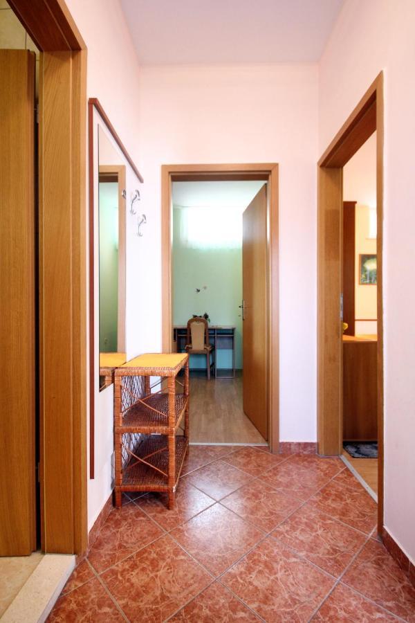 Apartments By The Sea Racisce, Korcula - 4344 Buitenkant foto